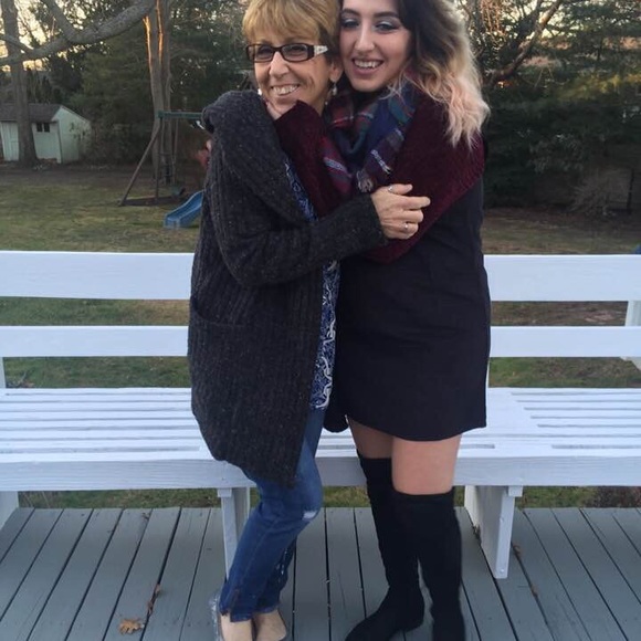 Meet your Posher, Yvonne - Picture 5 of 6